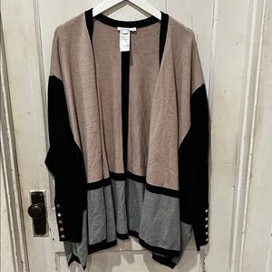 Chico's Women's Tan and Black Cardigan